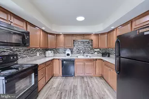1074 Hearthstone Rd, Lancaster, PA 17603 - Photo 13