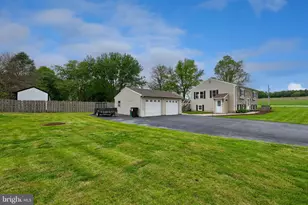 1074 Hearthstone Rd, Lancaster, PA 17603 - Photo 31