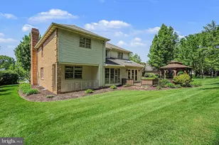 1366 Hickory Run Dr, Elizabethtown, PA 17022 - Photo 35
