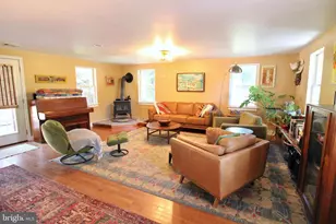 665 Hempfield Hill Rd, Columbia, PA 17512 - Photo 13