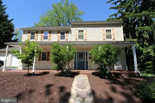 665 Hempfield Hill Rd, Columbia, PA 17512 - Photo 5