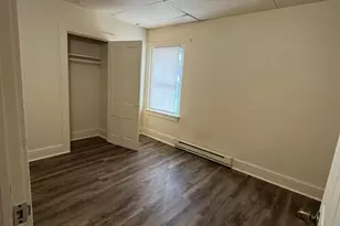 442 E King St, Lancaster, PA 17602 - Photo 3