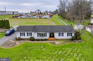 166 Butter Rd, Leola, PA 17540 - Photo 9