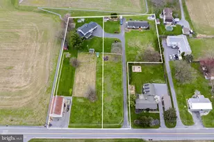 166 Butter Rd, Leola, PA 17540 - Photo 3