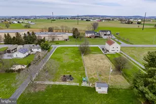 166 Butter Rd, Leola, PA 17540 - Photo 7