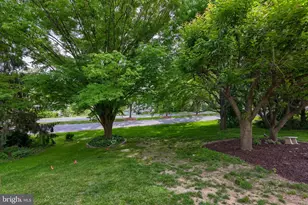 805 Tanglegate Pl, Millersville, PA 17551 - Photo 31
