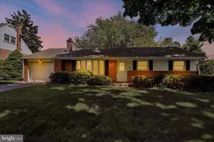 523 Bean Blossom Dr, Lancaster, PA 17603 - Photo 3