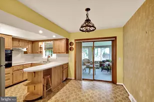 523 Bean Blossom Dr, Lancaster, PA 17603 - Photo 15