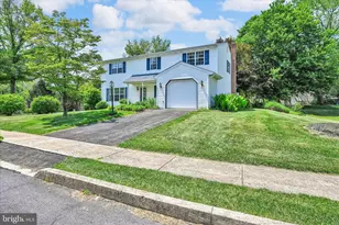 2531 Valley Dr, Lancaster, PA 17603 - Photo 3