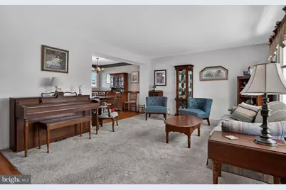 717 Maplewood Avenue, Lancaster, PA 17601 - Photo 5