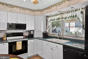 717 Maplewood Ave, Lancaster, PA 17601 - Photo 11