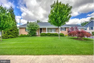 13 Meadow Lane, New Holland, PA 17557 - Photo 1