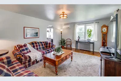 1571 Hillcrest Avenue, Lancaster, PA 17601 - Photo 3