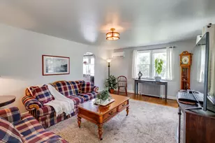 1571 Hillcrest Ave, Lancaster, PA 17601 - Photo 3
