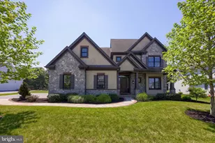 428 Southampton Dr, Lititz, PA 17543 - Photo 1