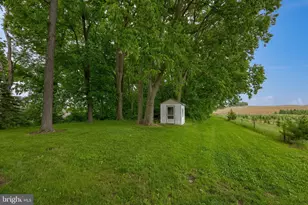 145 Weaver Rd, Lancaster, PA 17603 - Photo 17