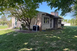 2381 Beaver Valley Pike, New Providence, PA 17560 - Photo 3