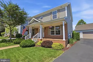 533 Thornberry Ln, Lititz, PA 17543 - Photo 3
