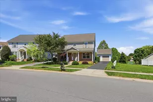 533 Thornberry Ln, Lititz, PA 17543 - Photo 3