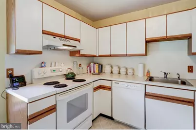 450 Stonegate Court, Millersville, PA 17551 - Photo 25