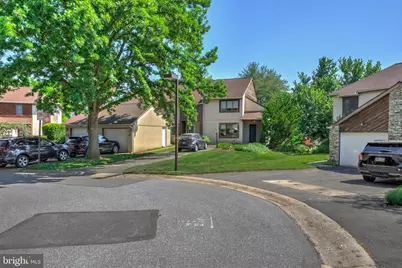 450 Stonegate Court, Millersville, PA 17551 - Photo 5