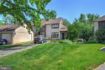 450 Stonegate Court, Millersville, PA 17551 - Photo 3