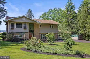 25 Koser Rd, Elizabethtown, PA 17022 - Photo 1