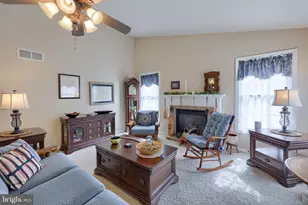 1042 Cambridge Dr, Manheim, PA 17545 - Photo 13