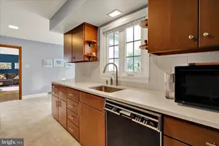 1424 Center Rd, Lancaster, PA 17603 - Photo 9