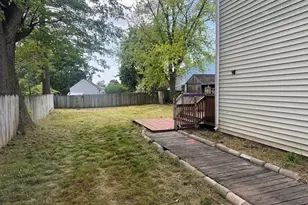 471 S Market Ave, Mount Joy, PA 17552 - Photo 9