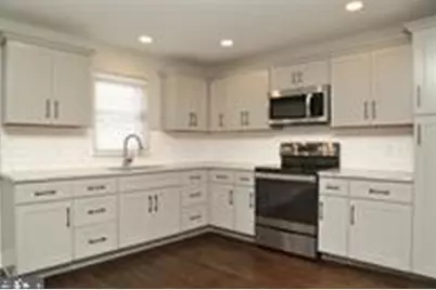 2 S Lime Street #6, Quarryville, PA 17566 - Photo 1