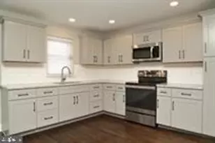 2 S Lime St, Quarryville, PA 17566 - Photo 1