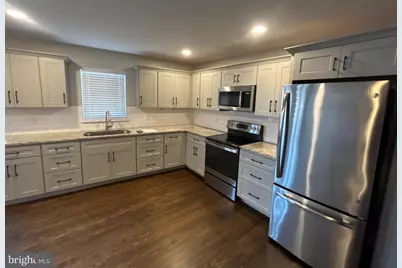 2 S Lime Street #6, Quarryville, PA 17566 - Photo 3