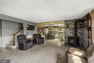 897 S Custer Ave, New Holland, PA 17557 - Photo 37