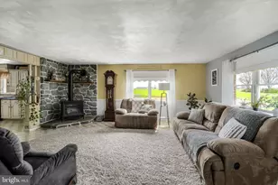 897 S Custer Ave, New Holland, PA 17557 - Photo 35