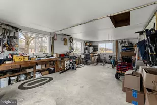 897 S Custer Ave, New Holland, PA 17557 - Photo 71
