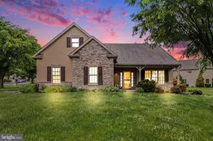 749 Heather Ridge, Manheim, PA 17545 - Photo 1
