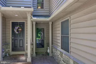 253 Fieldcrest Ln, Ephrata, PA 17522 - Photo 5