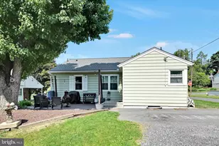 312 S Mt Joy St, Elizabethtown, PA 17022 - Photo 11