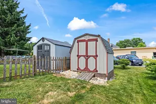335 N 6th St, Columbia, PA 17512 - Photo 9