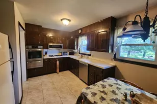 85 Country Ln, Landisville, PA 17538 - Photo 11
