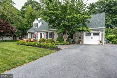 1982 Sterling Place, Lancaster, PA 17601 - Photo 3