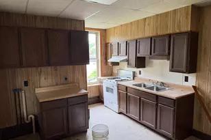 912 Locust St, Columbia, PA 17512 - Photo 9
