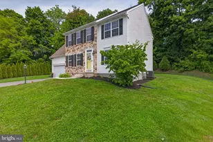 18 Copperwood Ln, Ephrata, PA 17522 - Photo 3
