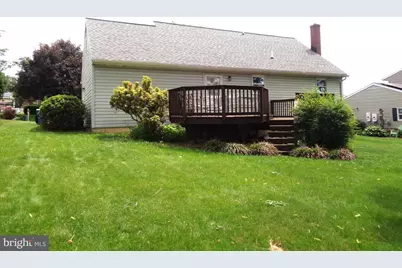 326 Barberry Drive, Lancaster, PA 17601 - Photo 3