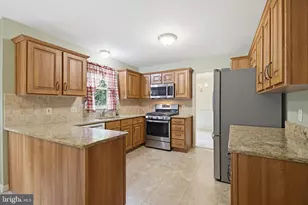 160 Crest Ave, Lancaster, PA 17602 - Photo 9