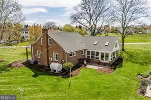 218 Lauschtown Rd, Denver, PA 17517 - Photo 13