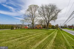 218 Lauschtown Rd, Denver, PA 17517 - Photo 17