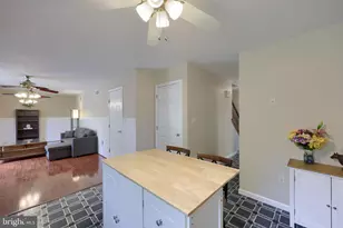 4098 Willow Ln, Columbia, PA 17512 - Photo 9