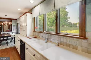 1334 Beaconfield Ln, Lancaster, PA 17601 - Photo 17